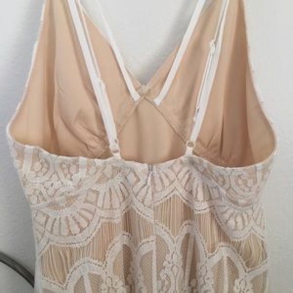 NWT Lioness / Nasty Gal Emilia Lace Maxi Dress - Picture 4 of 6